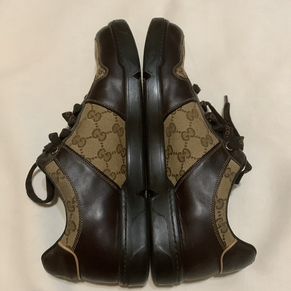 Gucci Men's Brown Monogram GG Signature Lace Low Sneakers - Picture 6 of 9